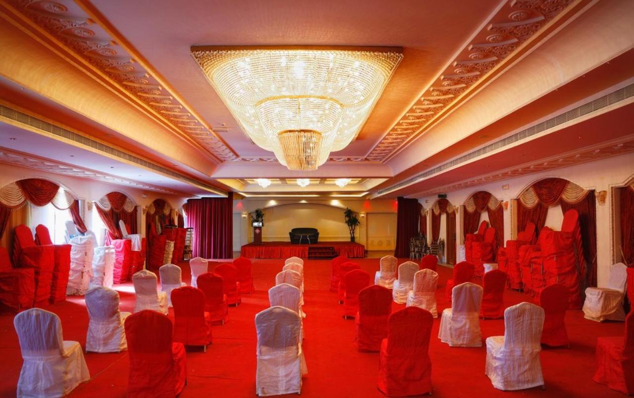 Johny International Hotel Muscat Exterior foto