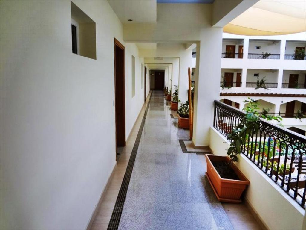 Johny International Hotel Muscat Exterior foto