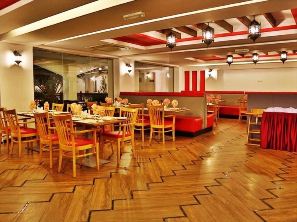 Johny International Hotel Muscat Exterior foto